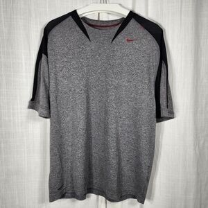 Nike Men's Gray and Black Athletic Shirt